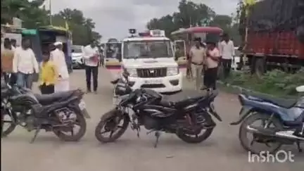 घनसावंगी: मच्छिद्रनाथ चिंचोली येथे विविध मागण्यांसाठी दोन तास रस्तारोको #Jansamasya