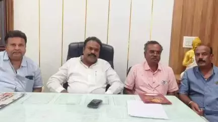 ಪಾವಗಡ: ತುಮಕೂರಿನಲ್ಲಿ ರಾಜಣ್ಣರ ಅಮೃತ ಮಹೋತ್ಸವ: ಪಾವಗಡದಿಂದ  10 ಸಾವಿರ ಜನ ಭಾಗಿ ಪಟ್ಟಣದ ಶಾಸಕ ಎಚ್ ವಿ ವೆಂಕಟೇಶ್ ಸುದ್ದಿಗೋಷ್ಠಿ