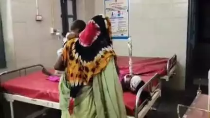 पिंडवाड़ा: रोहिड़ा रोड पर चलती बाइक से गिरने से एक महिला और एक युवती घायल, दोनों को प्राथमिक उपचार के लिए सरुपगंज अस्पताल भेजा गया