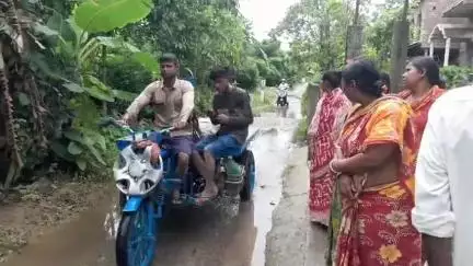 মেমারি ১: রসুলপুর উত্তরবাজার মাঠপাড়ার রাস্তার হাল বেহাল সমস্যায় এলাকাবাসী #jansamasya