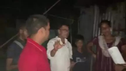 ফালাকাটা: যোগ্যরা যাতে আবাস যোজনার ঘর পান তার দাবিতে আবাস সত‍্যাগ্ৰহ নাম দিয়ে  কর্মসূচি শুরু করেছে কংগ্রেস