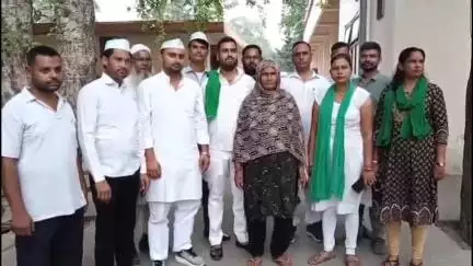 मुज़फ्फरनगर: रोहाना बिजली घर के JE और SDO पर रिश्वत लेने का आरोप, महिला को नहीं मिला ट्यूबवेल कनेक्शन, भाकियू तोमर ने दी चेतावनी