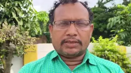 खगड़िया: आवास कर्मी मांगों के समर्थन में तीसरे दिन भी हड़ताल पर डटे रहे