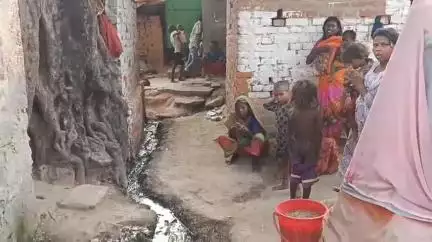 शेखपुरा: बाजितपुर स्थित वार्ड नंबर 22 में नहीं पहुंचा अब तक विकास, ना आवास, ना नल जल,ना पक्की सड़क#jansamasya