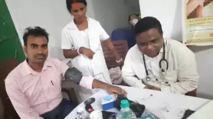 कुकड़ू: कुकड़ू पंचायत सचिवालय में धरती आबा ग्राम उत्कर्ष अभियान के तहत चार पंचायतों के लिए जागरूकता शिविर