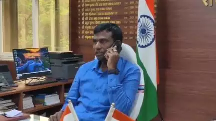कांके: रांची समेत आसपास के इलाकों में भारी बारिश के चलते डीसी ने सभी स्कूल बंद रखने का आदेश दिया