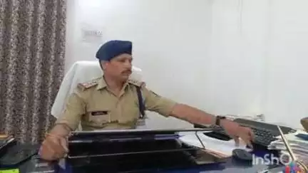वाड्रफनगर: रघुनाथनगर और बसंतपुर थाना के प्रभारी बदले गए, बलरामपुर एसपी ने किया स्थानांतरण
