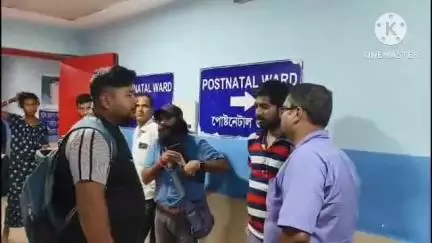 রায়গঞ্জ: মানসিক ভারসাম্যহীন ভবঘুরে অন্তঃসত্ত্বা মহিলাকে দুর্গাপুর থেকে উদ্ধার করালো স্বেচ্ছাসেবী সংস্থার কর্মীরা,