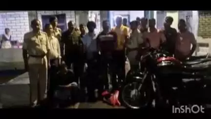 जामताड़ा: चितरंजन पुलिस ने अंतरराज्यीय बाइक चोरी गिरोह का किया पर्दाफाश, चोरी की तीन बाइक बरामद