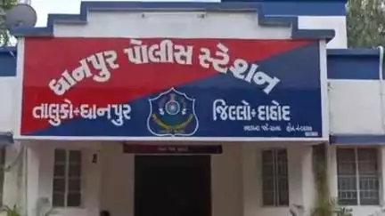 ધાનપુર: ધાનપુર તાલુકાના મડોડ ગામના કાકડખીલા ખાતે વીજળી પડવાથી 35 વર્ષે યુવકનું મોત નીપજતા ધાનપુર ફરિયાદ નોંધાય