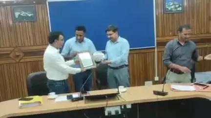 चम्पावत: UCC में सर्वाधिक पंजीकरण पर ग्राम पंचायत कालीगूंठ को ₹5 लाख की विकास योजना से किया गया सम्मानित