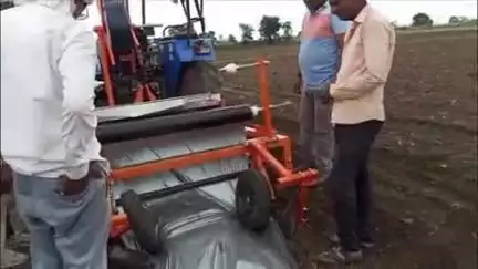 बैतूल: खेड़ी सावलीगढ़ में आई मल्चिंग मशीन, किसानों को राहत, किसानों के लिए साबित होगी मददगार