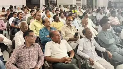 रतलाम: प्रधानमंत्री नरेंद्र मोदी के नेतृत्व में केंद्र सरकार के 11 वर्ष पूर्ण होने पर संकल्प से सिद्धि अभियान को लेकर...