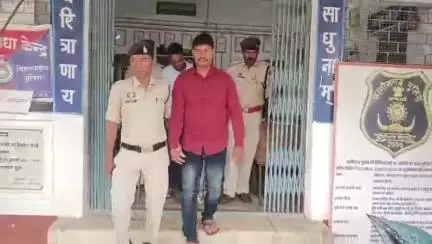 दुलदुला: दुलदुला पुलिस ने दो किलो गौ मांस के साथ तीन आरोपियों को किया गिरफ्तार, तीनों को भेजा गया जेल