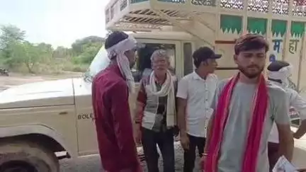 खागा: सुल्तानपुर घोष में पैसों के लिए विवाहिता की जहर देकर की गई हत्या, 6 लोगों के खिलाफ दहेज हत्या का मुकदमा दर्ज