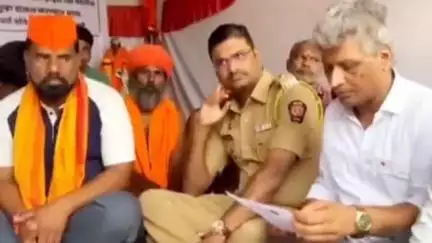 नगर: सावेडीतील जिल्हाधिकारी कार्यालया समोरील मढी येथील ग्रामस्थाचे उपोषण स्थगित:कडक कारवाईचे जिल्हा प्रशासनाचे आश्वासन
