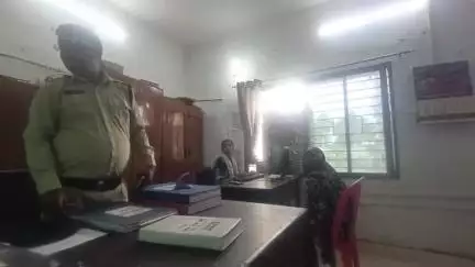 विजयराघवगढ़: ख़ैरहाई निवासी सास ने थाने में शिकायत दर्ज कराई, कहा- बहू बिना बताए चली गई और धमकी दे रही है
