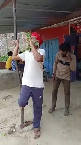 #चप्पल से #comedy #funny #ytshorts #memes #shortsfeed #entertainment #trend #viral #2025shorts #fund