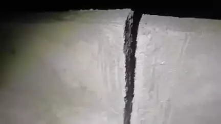 বরাবাজার: প্রবল বর্ষণে ফাটলো সেতু বরাবাজার শহর ঢোকার মুখে, বিপদজনক ভাবে চলছে যান, আতঙ্কে মানুষ #jansamasya