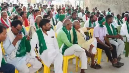 मोतिहारी: शहर के छतौनी में इंडिया गठबंधन प्रखंड समन्वय समिति की बैठक आयोजित की गई