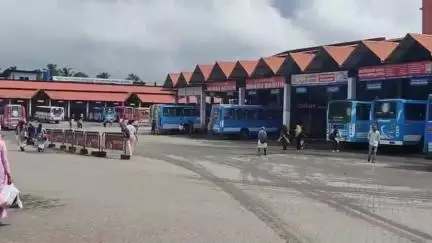 ഒറ്റപ്പാലം: 'പബ്ലിക്' ഇംപാക്ട്, ഹാവൂ ആശ്വാസം, ഒറ്റപ്പാലം ബസ് സ്റ്റാൻഡിലെ അടച്ചിട്ടിരുന്ന ശുചിമുറികൾ തുറന്നു #localissue