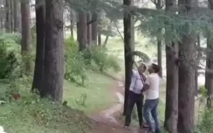 लोहाघाट:केवल में ब्लास्ट होने से बुधवार को आधे लोहाघाट नगर की बिजली 6 घंटे रही बाधित लोग रहे परेशान।