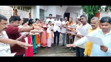 दुमका: भारतीय जनता पार्टी द्वारा दुमका नगर इकाई में भाजपा की संकल्प सभा का आयोजन