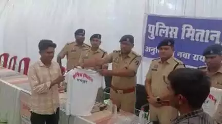 अभनपुर: अभनपुर थाना परिसर में आयोजित हुआ पुलिस मितान कार्यक्रम, पुलिस अधिकारी हुए शामिल