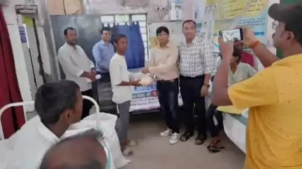 जलालगढ़: जलालगढ़ प्राथमिक स्वास्थ्य केंद्र द्वारा टीबी मरीजों को पहुंचाया गया आंशिक लाभ