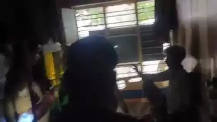 प्रतापगढ़: अधारपुर गांव के पास स्कार्पियो की टक्कर से घायल दंपत्ति में से पति की इलाज के दौरान हुई मौत
