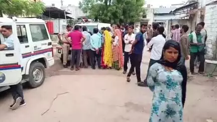 गंगापुर: गंगापुर सिटी के गांव बुचोलाई में विवाहिता ने फांसी लगाकर की आत्महत्या, पुलिस ने शव को मोर्चरी में रखा