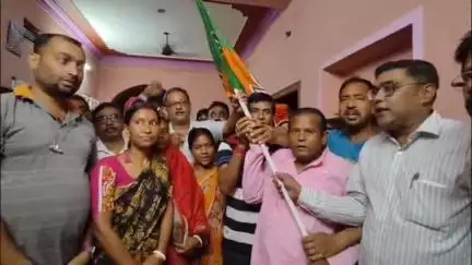 ময়ূরেশ্বর ২: বেটার চান্স পাওয়ার জন্য দল ছাড়ছে সাধারণ মানুষ, কোটাসুরে মন্তব্য করলেন বীরভূম জেলা কংগ্রেস সাধারণ সম্পাদক