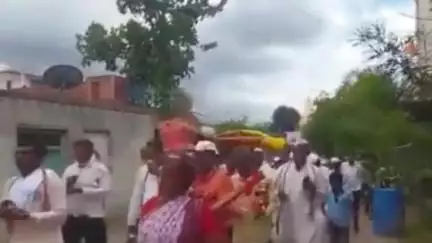 भोकरदन: सिरसगाव वाघरुळ येथून टाळ मृदुंगाच्या गजरात पंढरपूरच्या दिशेने पायी दिंडी रवाना