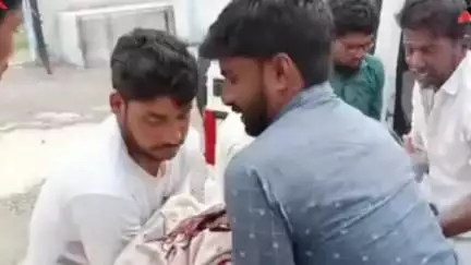 सारंगपुर: मंगलाज गांव में ट्रैक्टर पलटने से 20 वर्षीय युवक की मौत, सारंगपुर में हुआ पोस्टमार्टम