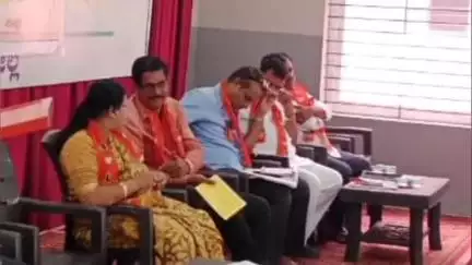ಕೊಪ್ಪಳ: ನಗರದಲ್ಲಿ ವಿಕಸಿತ ಭಾರತ ಸಂಕಲ್ಪ ಸಭೆ, ವಿಕಸಿತ ಭಾರತ ಅಮೃತ್ ಕಾಲ ಸೇವೆ, ಸುಶಾಸನ ಕಾರ್ಯಕ್ರಮ ಯಶಸ್ವಿ