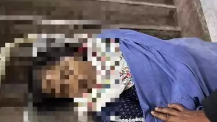 হুড়া: পরীক্ষা দিয়ে দুই কলেজ ছাত্রী বাড়ি ফেরার পথে বড়গ্রাম-বরিয়ারপুর রাস্তায় বজ্রাঘাতে মৃত্যু এক ছাত্রীর, আহত অপরজন