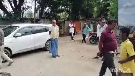 कहरा: रामपुर में जमीनी विवाद में हुई मारपीट से 56 वर्षीय व्यक्ति की मौत, सदर अस्पताल में हुआ पोस्टमार्टम