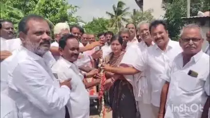 ಸಿಂಧನೂರು: ಬಂಗಾರಿ ಕ್ಯಾಂಪ್‌ನಲ್ಲಿ ಸಿಸಿ ರಸ್ತೆ ನಿರ್ಮಾಣಕ್ಕೆ ಶಾಸಕ ಹಂಪನಗೌಡ ಬಾದರ್ಲಿ ಭೂಮಿ ಪೂಜೆ