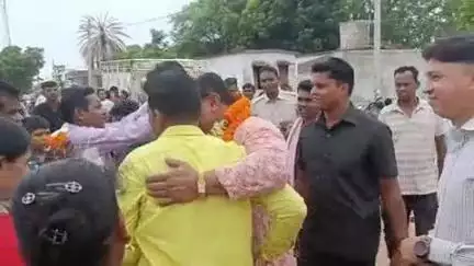 କଣ୍ଟାବାଞ୍ଜି: ଝଲପ ପଞ୍ଚାୟତ କାର୍ଯ୍ୟାଳୟ ଠାରେ ସେବା ଓ ବିକାଶ ବାହନ ଯାତ୍ରା ଅନୁଷ୍ଠିତ, ଯୋଗଦେଲେ କଣ୍ଟାବାଞ୍ଜି ବିଧାୟକ