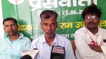 मुशहरी: मुजफ्फरपुर: RJD नेता ने प्रेस वार्ता में लालू प्रसाद पर भीमराव अम्बेडकर के अपमान के आरोप को बेबुनियाद बताया