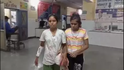 कोल: रघुवीरपुरी में मकान खाली कराने को लेकर दबंग मकान मालिक ने 2 बहनों पर चाकू से किया हमला