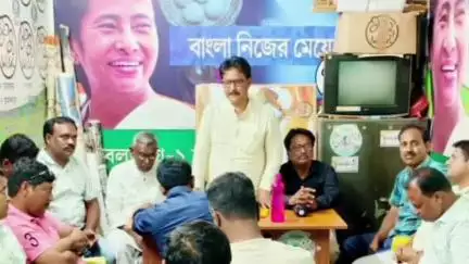 বেলডাঙা ১: ২১ শে জুলাইয়ের প্রস্তুতি সভা অনুষ্ঠিত হলো বেলডাঙ্গার দক্ষিণ তৃণমূল কংগ্রেস কার্যালয়ে