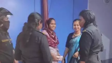 বারুইপুর: বারুইপুর পুলিশ জেলার উইনারস টিমের সদস্যরা বারুইপুর থানার বিভিন্ন এলাকা মহিলাদের সুরক্ষার্থে টহলদালী চালালেন