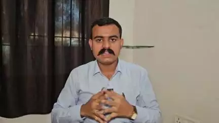 मैनपाट: SDOP राजेंद्र मंडावी से बढ़ते अपराधों पर अंकुश लगाने की खास बातचीत, आम नागरिकों को दी कानूनी सलाह