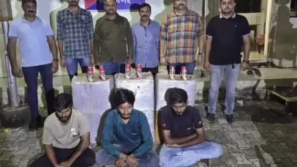 તળાજા: ભારતીય બનાવટ ના ઇંગ્લિશ દારૂના જથ્થા સાથે ઝડપી પાડતી ભાવનગર લોકલ ક્રાઈમ બ્રાન્ચ
