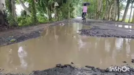 জগৎবল্লভপুর: জগৎবল্লভপুরে মুন্সিরহাট থেকে ইচ্ছা নগরী যাওয়ার রাস্তা বেহাল#jansamaya