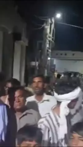 सिरसा: गांव कोटली के बीच शराब ठेका खुलने पर ग्रामीणों ने जताया रोष, ठेका बंद करने की मांग की