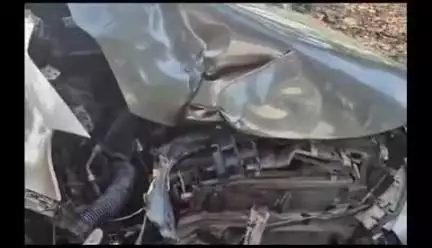ऋषिकेश: देहरादून ऋषिकेश रोड पर 7 मोड से पहले स्विफ्ट कार दुर्घटनाग्रस्त, फौजी दंपति हुए घायल, यूकेडी की टीम पहुंची मदद को