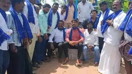 ಕಂಪ್ಲಿ: ಸಣಾಪುರ ಗ್ರಾಮದಲ್ಲಿ ಡಾ. ಬಿ.ಆರ್. ಅಂಬೇಡ್ಕರ್ ಪುತ್ಥಳಿ ಅನಾವರಣ, ಶಾಸಕ ಗಣೇಶ್ ಭಾಗಿ
