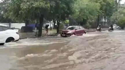 कांके: रांची में मूसलाधार बारिश से जनजीवन अस्त-व्यस्त, कई इलाकों में जलजमाव